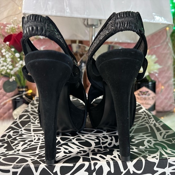 Authentic DIANE VON FURSTENBERG BLACK GLITTER AND SUEDE IRINA 5” HEELS SIZE 6.5M - Picture 7 of 14